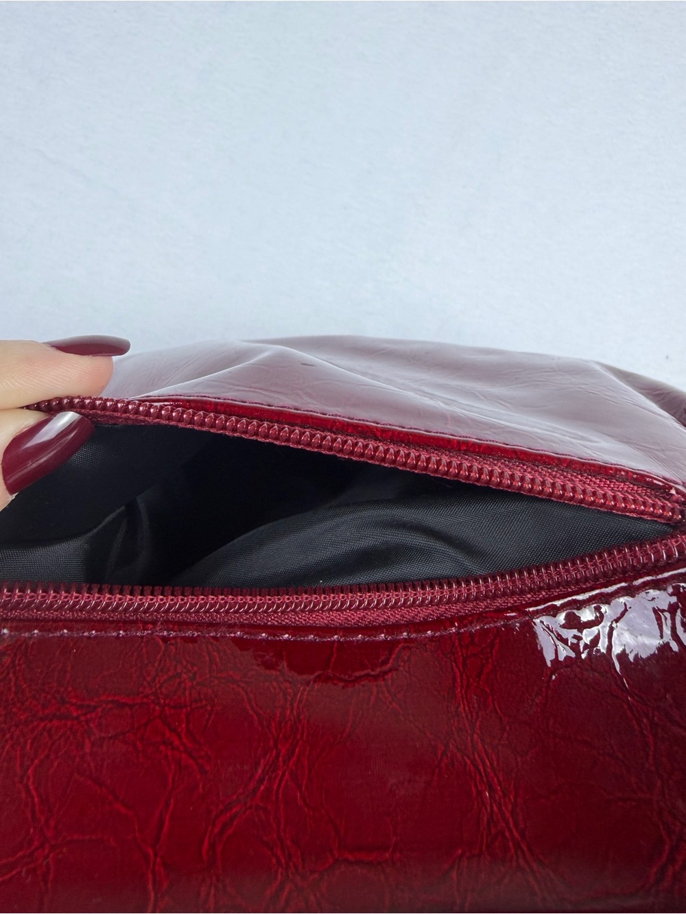 Miche Monica Red Faux Patent Leather Interchangeable Handbag Shell Medium Tote - Picture 8 of 9